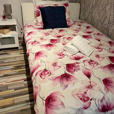 Adri Apartment